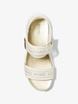 KATRINA ハイブリッド スライドサンダルのスタイリング | スナップ詳細