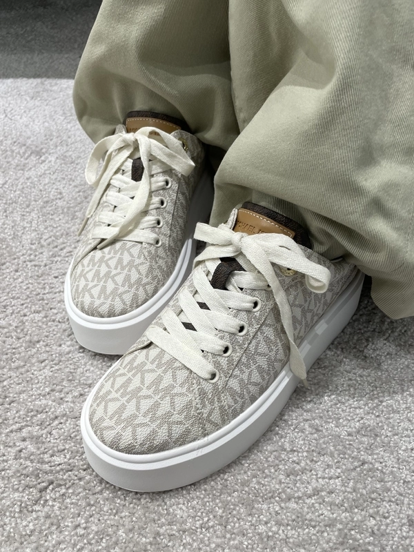 【未使用】MICHAEL KORS　ROMEY プラットフォーム スニーカー 公式アウトレット】ROMEY ツートーン プラットフォーム スニーカー