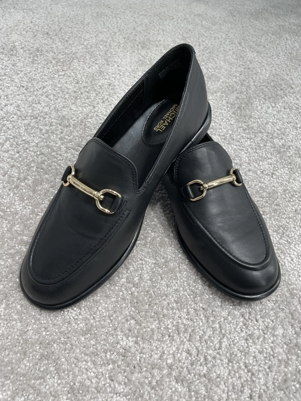 VIP価格☆マイケルコース カーソンレザー ローファー 公式アウトレット】CARSON レザー ローファー - パンプス
