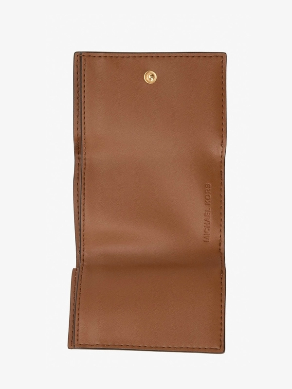 JET SET TRAVEL トライフォールド ウォレットのスタイリング